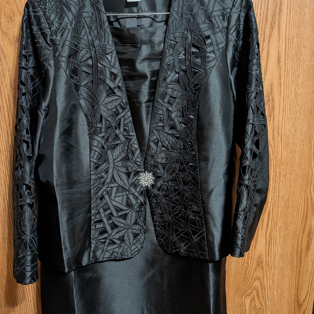 Elegant Black Women's Suit